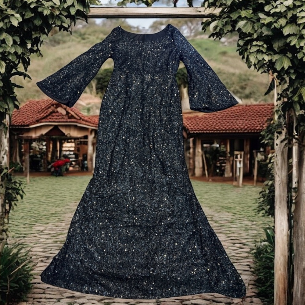 Elegant Black Long Sleeve Dress